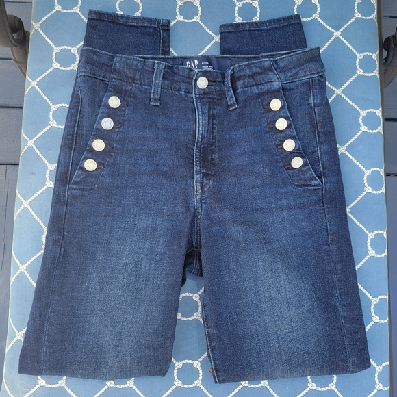 GAP Denim - GAP High Rise Universal Legging Jeans Washwell Sailor Buttons Dark Warsaw 6/28L